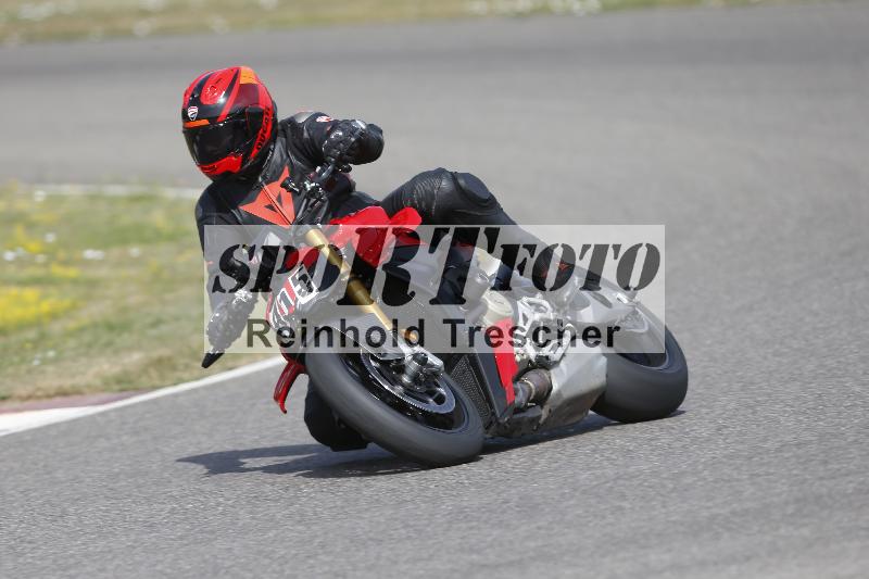 /37 09.08.2026  Pluess Motosport ADR/Freies Fahren/415